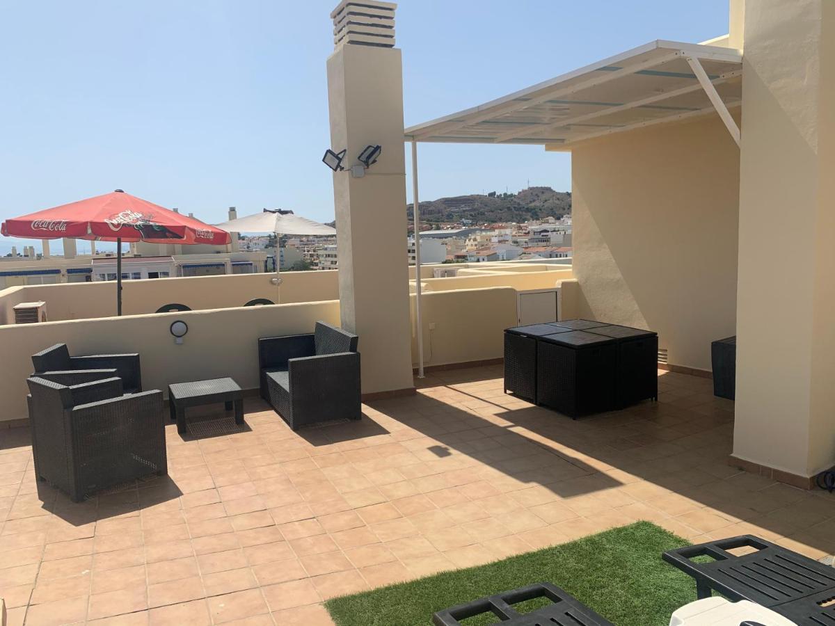 Ferienwohnung Apartamento Atico A 50 Metros De La Playa Will Rincón de la Victoria Exterior foto
