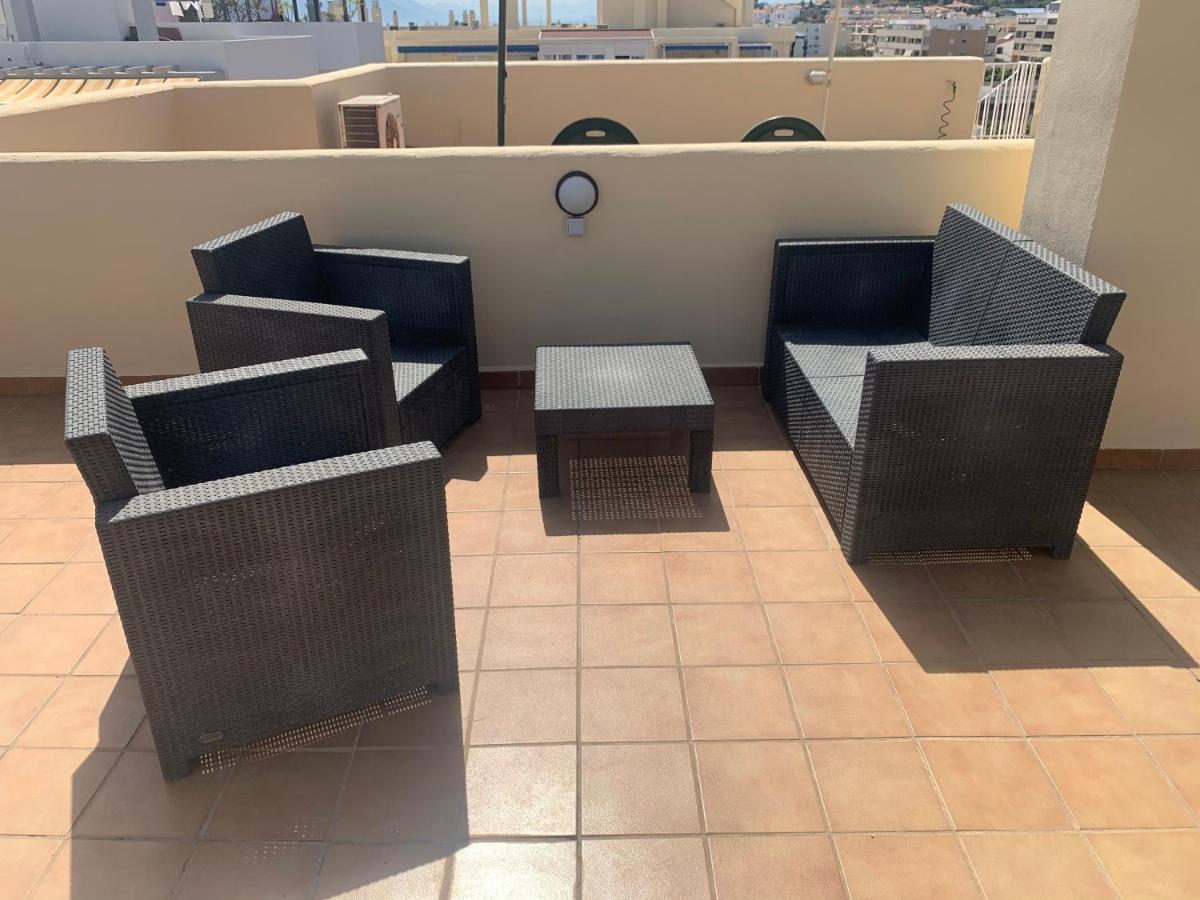 Ferienwohnung Apartamento Atico A 50 Metros De La Playa Will Rincón de la Victoria Exterior foto